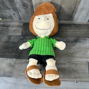 Plush 12" Peppermint Patty Peanuts HOLIDAY Snoopy Rare Christmas Doll Cedar Fair